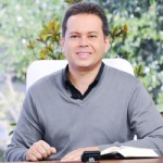 Permaneça firme na oração