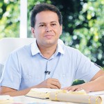 O Senhor ampara a todos que invocam o Seu nome
