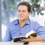 A oração tem o poder de fortalecer o coração