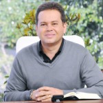 Apresentemos as talhas da nossa vida diante de Jesus