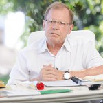 É preciso aprender com Jesus que liderar é estar a serviço