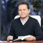 Ouça a voz de Deus que fala ao seu coração