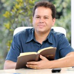 Deus convida, Ele não obriga!