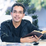É preciso viver o verdadeiro sentido do sagrado