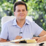 Alegre-se, porque o Senhor está a seu favor