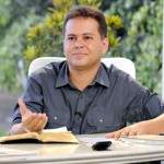 Com meu Deus eu venço qualquer barreira!