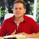É precico coragem e humildade para se entregar a Deus