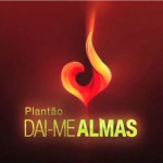 Eto estende as mãos e pede que rezemos pela CN