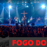 Frei Gilson canta 'Fogo do Céu' no Encontro Jovens Sarados 2019