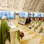 Em homilia, Papa alerta sobre o perigo da ganância