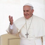 Papa fala da miséria social que afeta a família