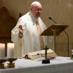 Papa pede que fiéis se preservem do “barulho mundano”