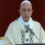 Eucaristia não é um prêmio para os bons, diz Papa Francisco