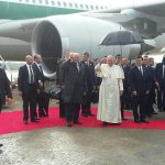 Papa Francisco chega ao Paraguai