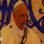 Papa Francisco exalta mulher paraguaia em homilia