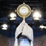 AO VIVO: Adoração ao Santíssimo na Canção Nova