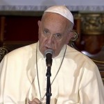 Papa pede atenção da opinião pública à perseguição religiosa