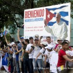 Não se fechar nos 'conventinhos das ideologias', diz Papa
