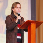 AO VIVO: Eros Biondini prega na Canção Nova