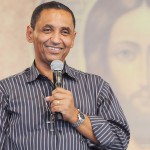 AO VIVO: Hamilton Apolônio prega na Canção Nova