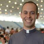Sacerdote escolhe passar Carnaval na CN para atualizar sua experiência com Deus