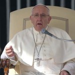 A Igreja não precisa de dinheiro sujo, afirma Papa Francisco