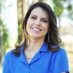 Fernanda Soares reza pelas mulheres que sofrem com relacionamentos abusivos