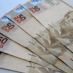 Novo salário mínimo é fixado em R$998