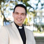 Programa com padre Adriano Zandoná estreia na TV Canção Nova