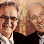 CD com canções de monsenhor Jonas Abib e padre Zezinho
