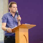 Nos momentos de sofrimento devemos nos voltar para Deus