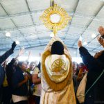 AO VIVO: Adoração ao Santíssimo na Canção Nova