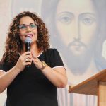 AO VIVO: Eliana Ribeiro prega na Canção Nova