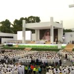 Com mais de 200 mil jovens, Missa dá início à JMJ 2016