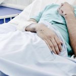 O que é distanásia e até quando é possível prolongar a vida?