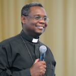 Participe do acampamento com padre José Augusto