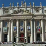 No Vaticano, Francisco canoniza sete novos santos