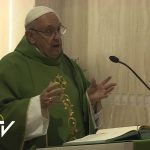 Papa: dizer sempre a verdade para não cair na hipocrisia
