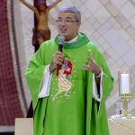 Em Cristo somos mais que vencedores - Pe Roger Luís