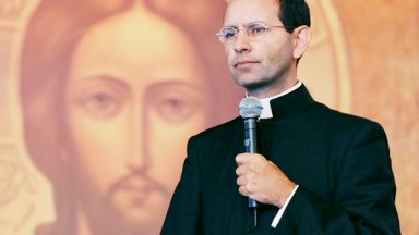Consagrar-se a Jesus por meio da Virgem Maria