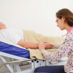 Como contemplar o Cristo no irmão doente?