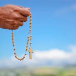 O significado de cada parte da Ave-Maria