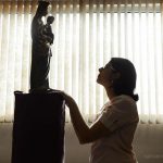 Adoração, devoção e veneração: existe diferença?