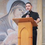 AO VIVO: Padre Fábio Camargos prega no Acampamento de Pentecostes
