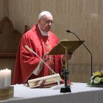 Papa: o Evangelho se anuncia com humildade, não com o poder