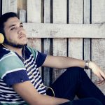 Cuidado com a música que entra pelos seus ouvidos