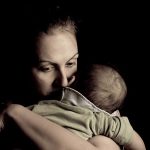 Tristeza materna: o que significa e quais são os sintomas?