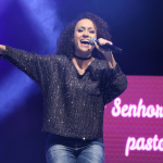 Assista ao show da Ana Lúcia no #PHN2017