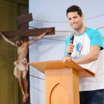 A alegria eterna provém de Deus