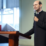 Deus salva muitos através de poucos - Padre Paulo Ricardo